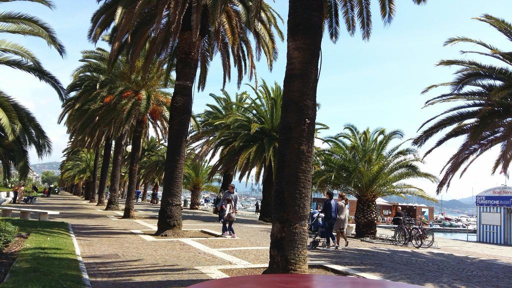 Cinque Terre The Harbour Apt - Two Bathrooms La Spezia Bagian luar foto